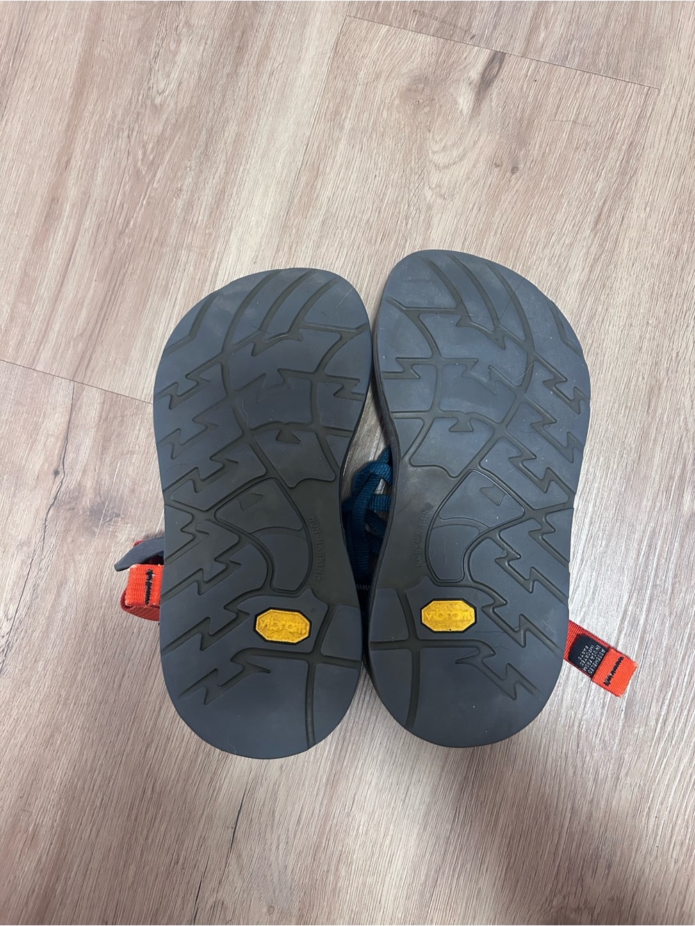 Chacos - Picture 3 of 4